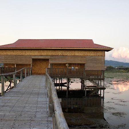 Innthar Lodge Home Stay Ywama Dış mekan fotoğraf